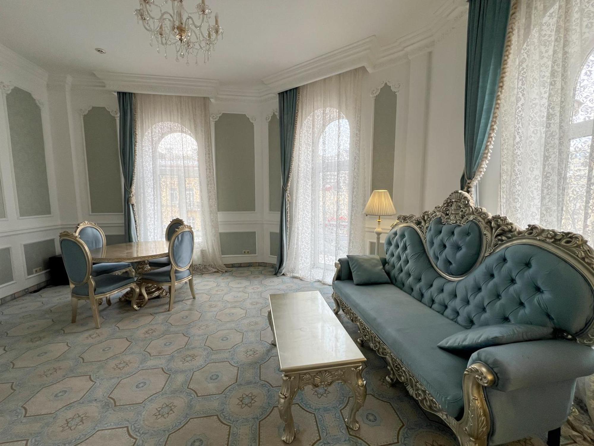 Royal Grand Hotel Kiev Habitación foto
